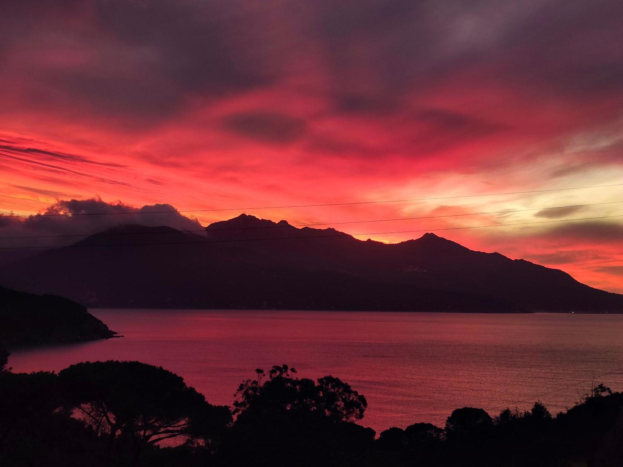 Hotel Scoglio Bianco بورتوفيرّايو المظهر الخارجي الصورة
